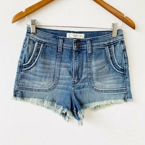 Abercrombie & Fitch High Rise Short 4/27